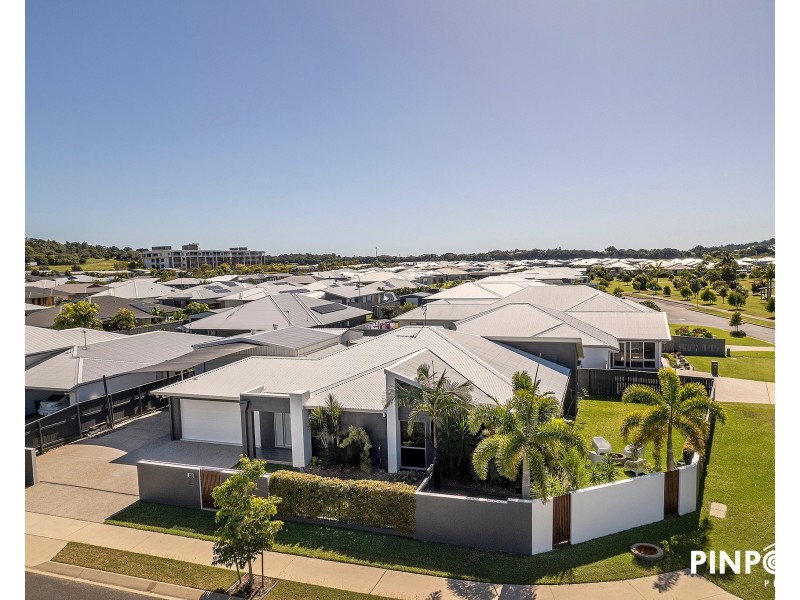 13 Darcy Boulevard, Beaconsfield QLD 4740