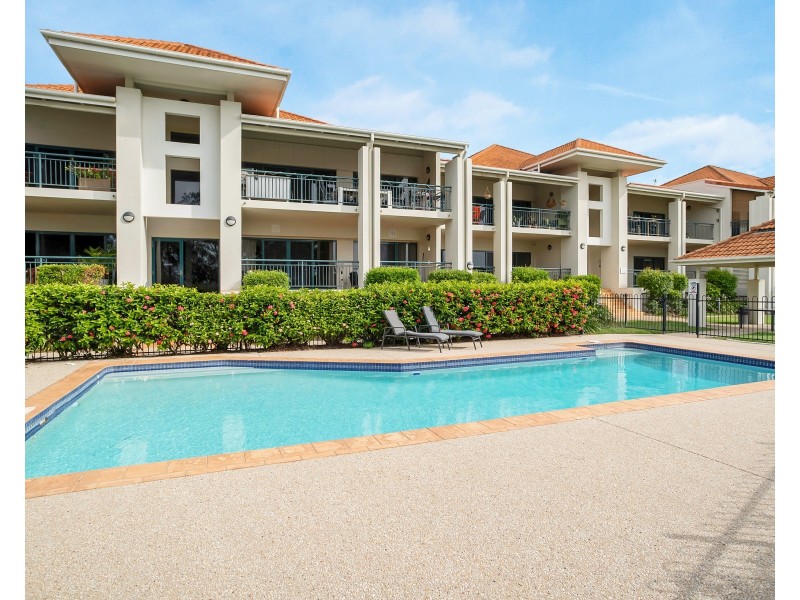 4/38 Beach Road, Dolphin Heads QLD 4740