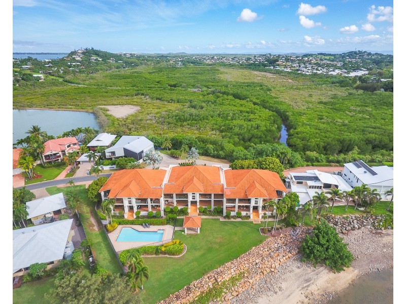 4/38 Beach Road, Dolphin Heads QLD 4740