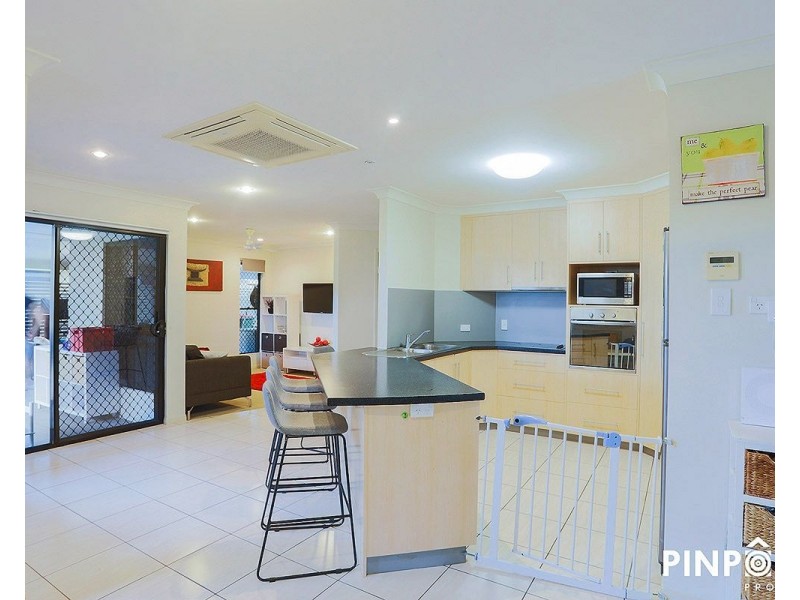 20 Cutfield Street, Glenella QLD 4740