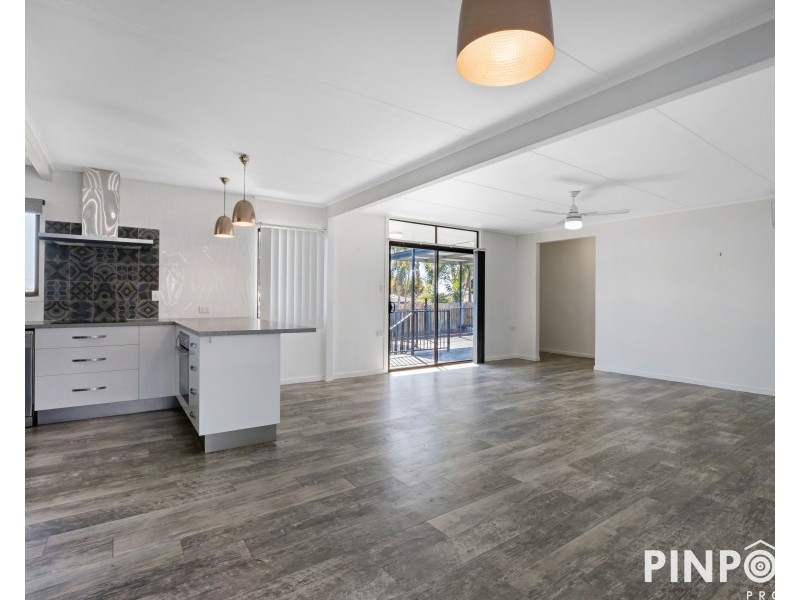7 McHugh Street, Rural View QLD 4740