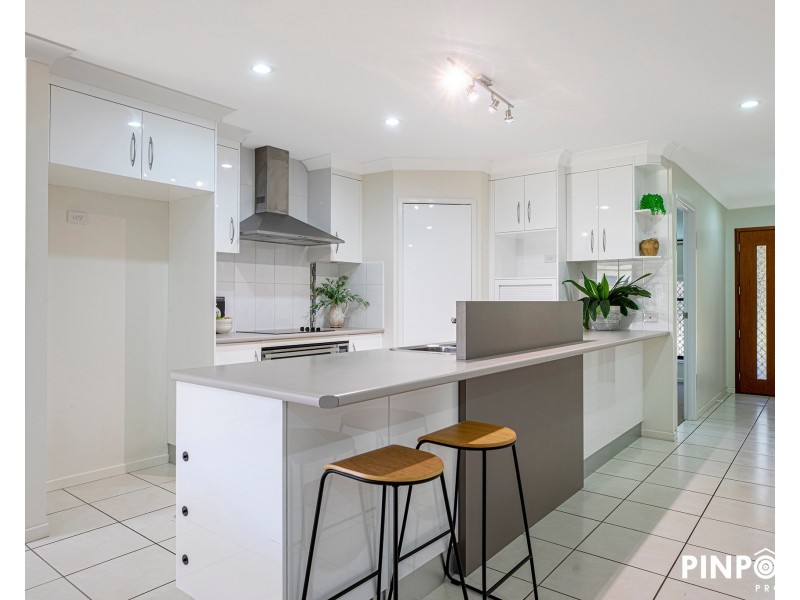 19 Narrabeen Street, Blacks Beach QLD 4740