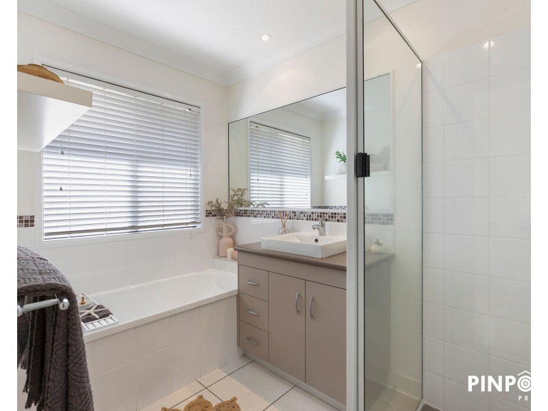 19 Narrabeen Street, Blacks Beach QLD 4740
