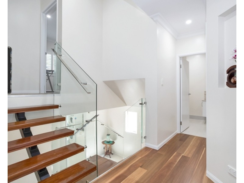 25A Slade Esplanade, Slade Point QLD 4740