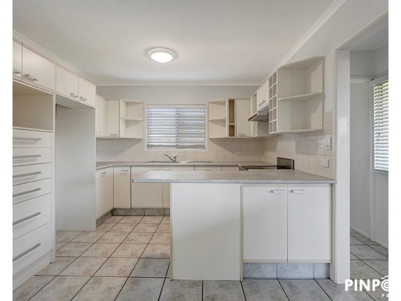 10 Luscombe Street, Walkerston QLD 4751