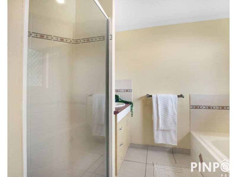 27 Starboard Circuit, Shoal Point QLD 4750