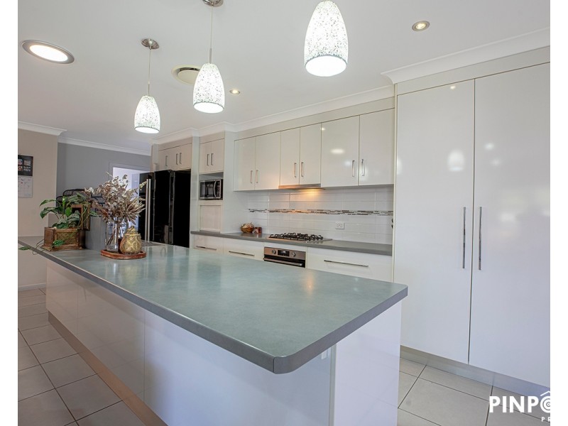 16 Vesta Lane, Ooralea QLD 4740