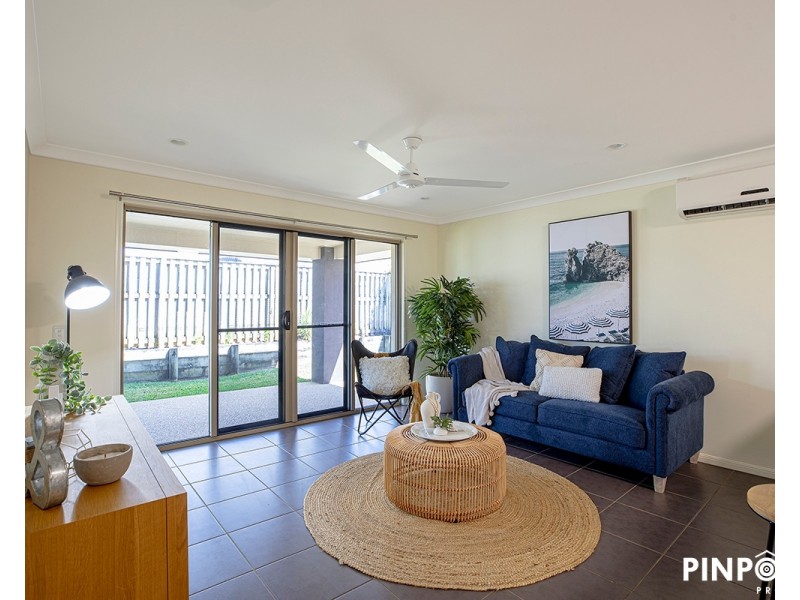 16 Newport Parade, Blacks Beach QLD 4740