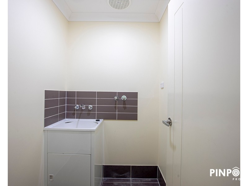 16 Newport Parade, Blacks Beach QLD 4740
