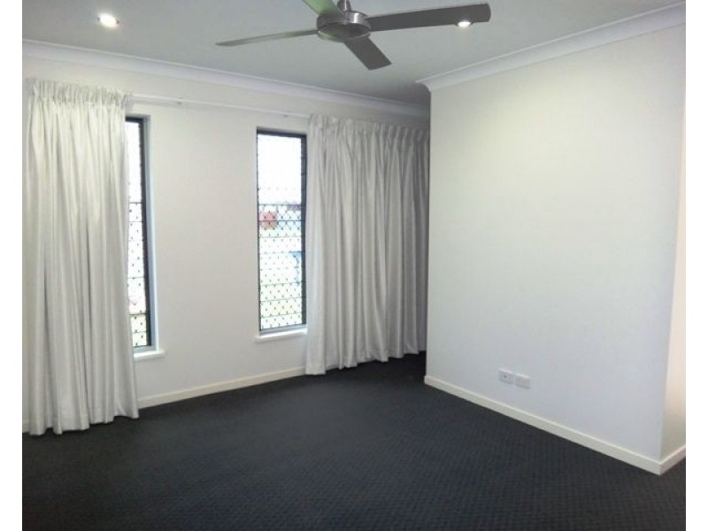 42 Millennium Drive, Sarina QLD 4737