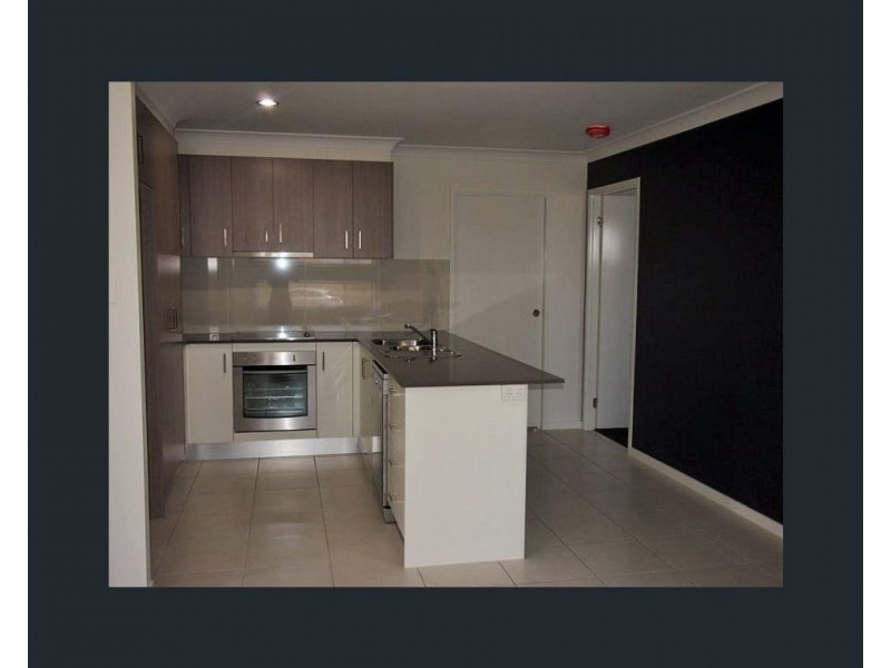 1/18 Benarid Drive, Ooralea QLD 4740