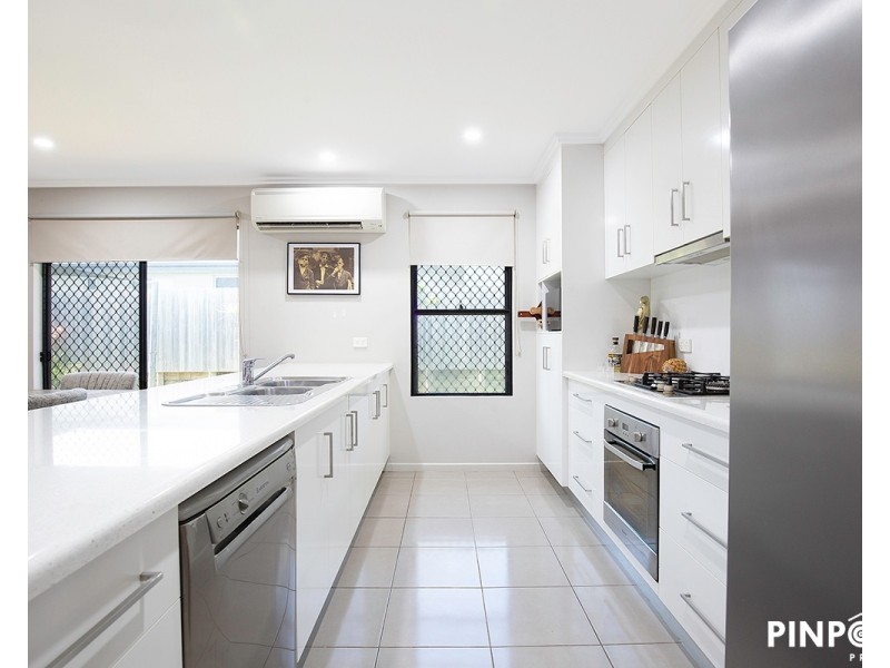13 Majesty Street, Rural View QLD 4740