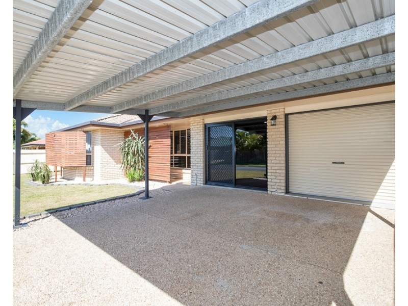 11 Clipper Court, Bucasia QLD 4750