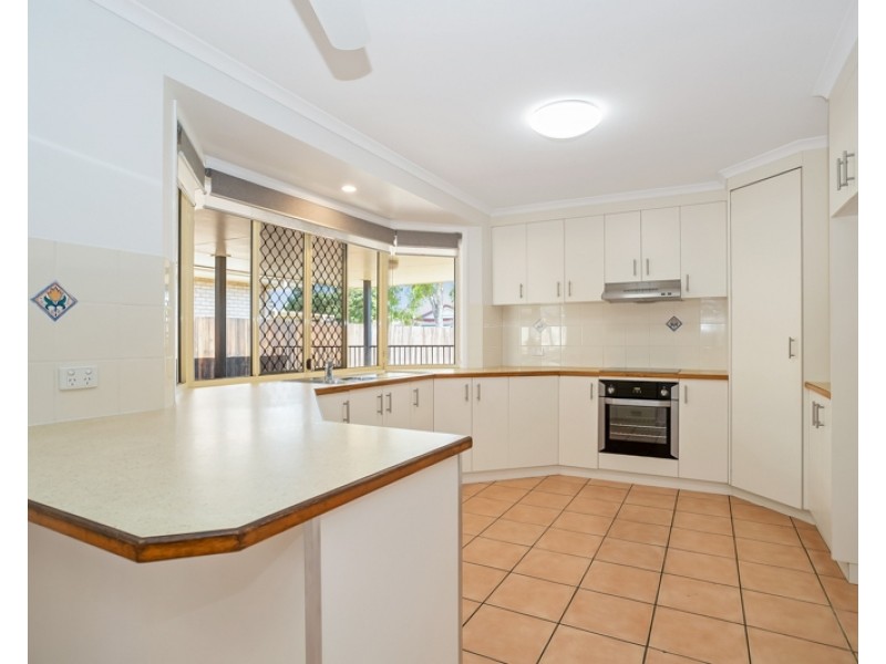 11 Clipper Court, Bucasia QLD 4750