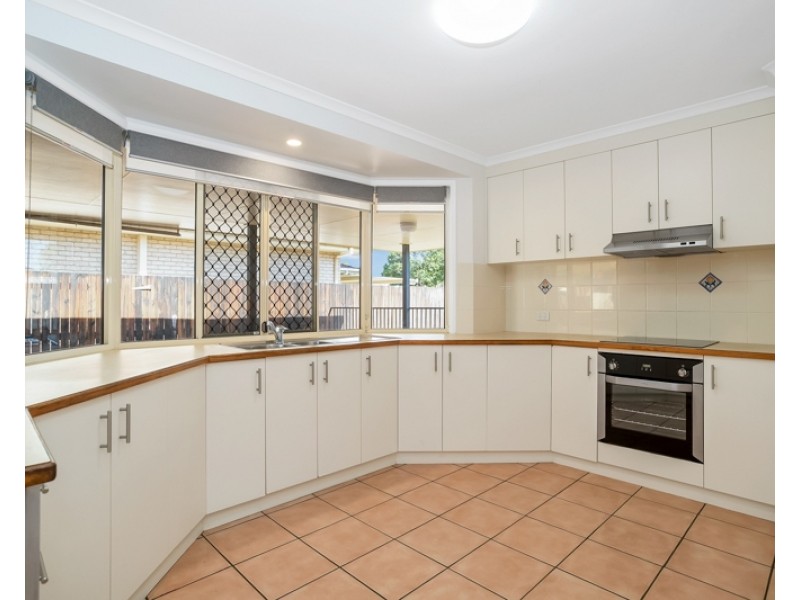 11 Clipper Court, Bucasia QLD 4750