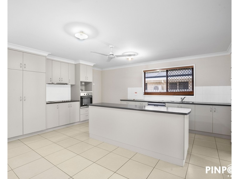 32 Botanical Drive, Ooralea QLD 4740