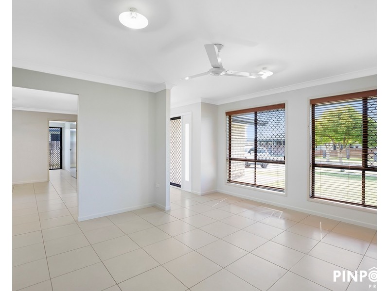 32 Botanical Drive, Ooralea QLD 4740