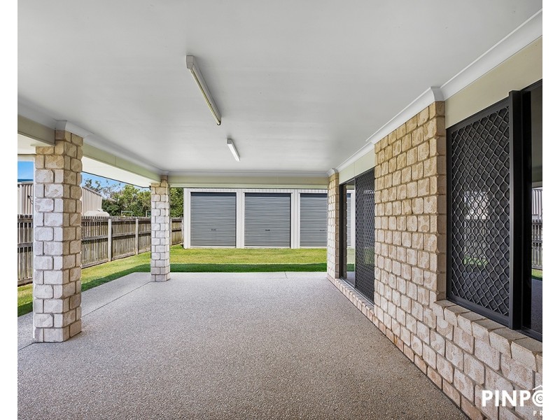 32 Botanical Drive, Ooralea QLD 4740