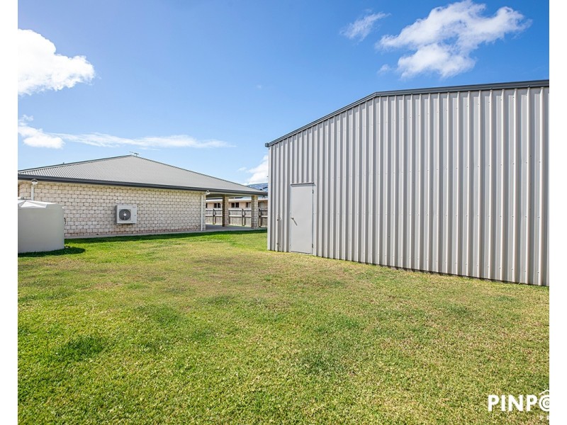32 Botanical Drive, Ooralea QLD 4740