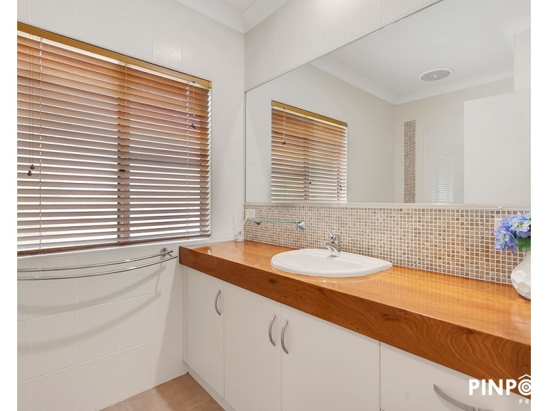 21 Portside Place, Shoal Point QLD 4750