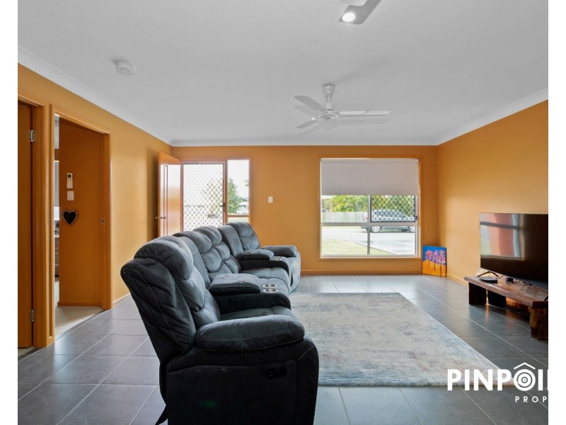 12 Patricia Circuit, Mirani QLD 4754