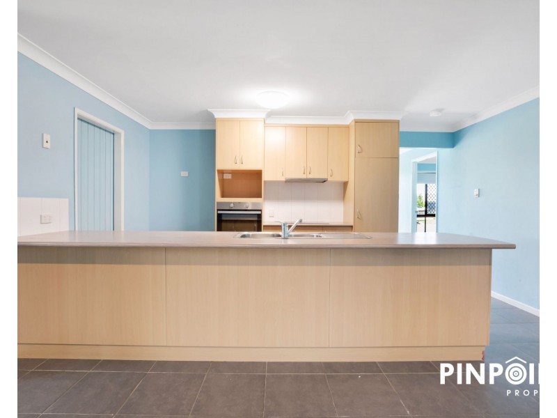 11 Coralie Court, Mirani QLD 4754