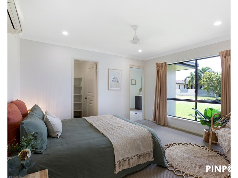 27 Gingham Street, Glenella QLD 4740