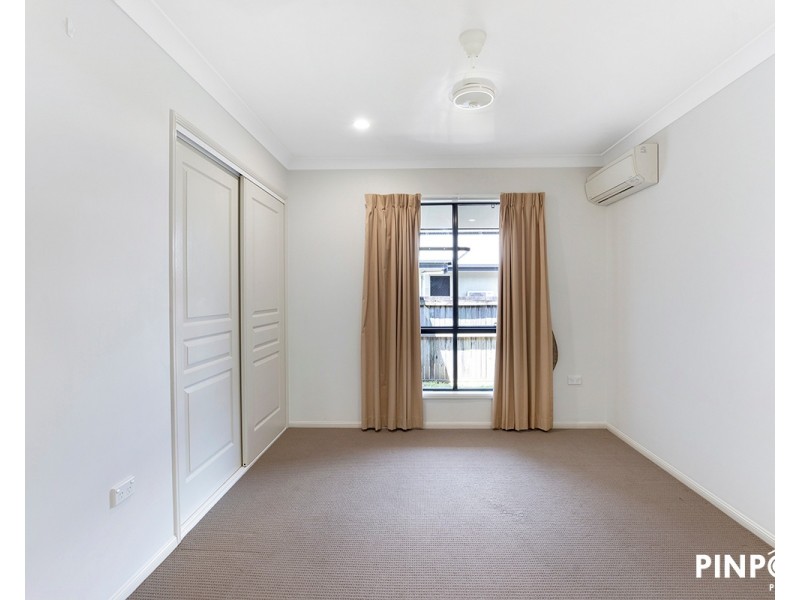 27 Gingham Street, Glenella QLD 4740