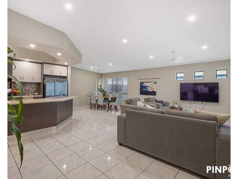 4 Schooner Avenue, Bucasia QLD 4750