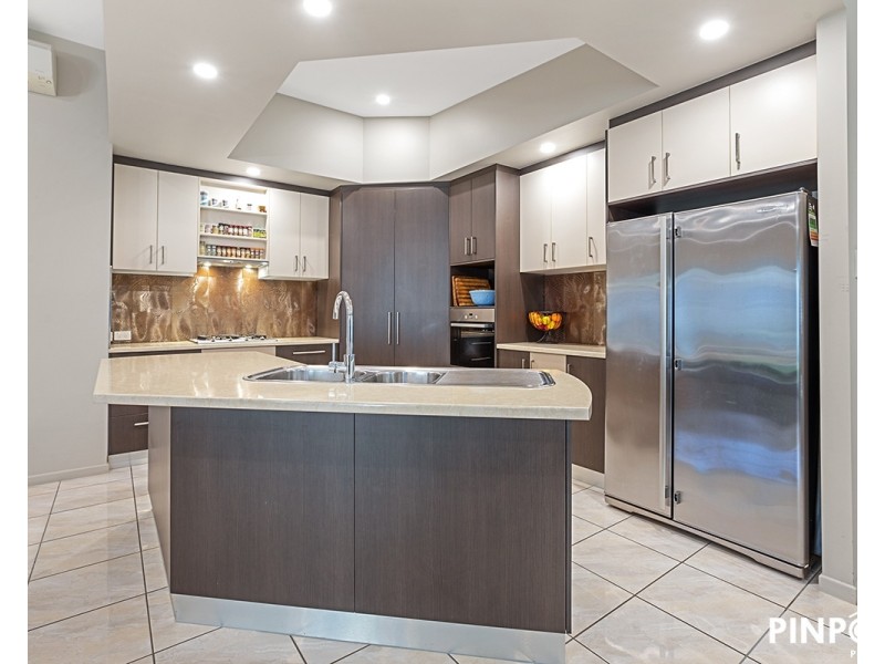 4 Schooner Avenue, Bucasia QLD 4750