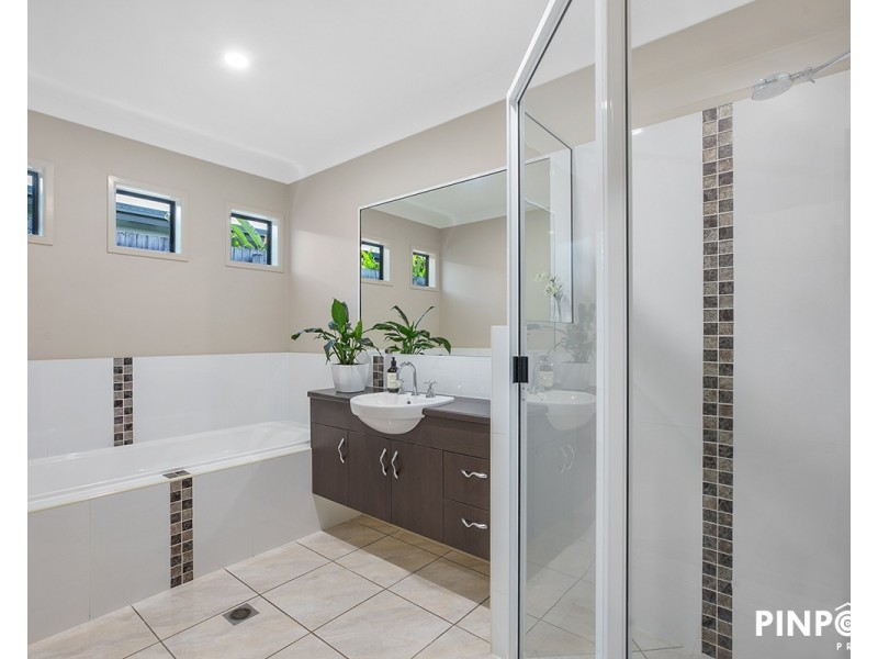 4 Schooner Avenue, Bucasia QLD 4750