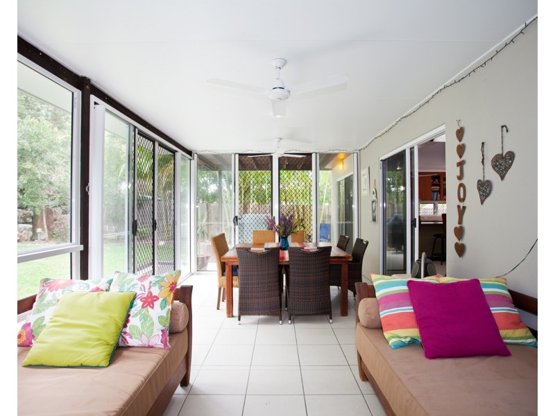 7 Navigator Court, Shoal Point QLD 4750
