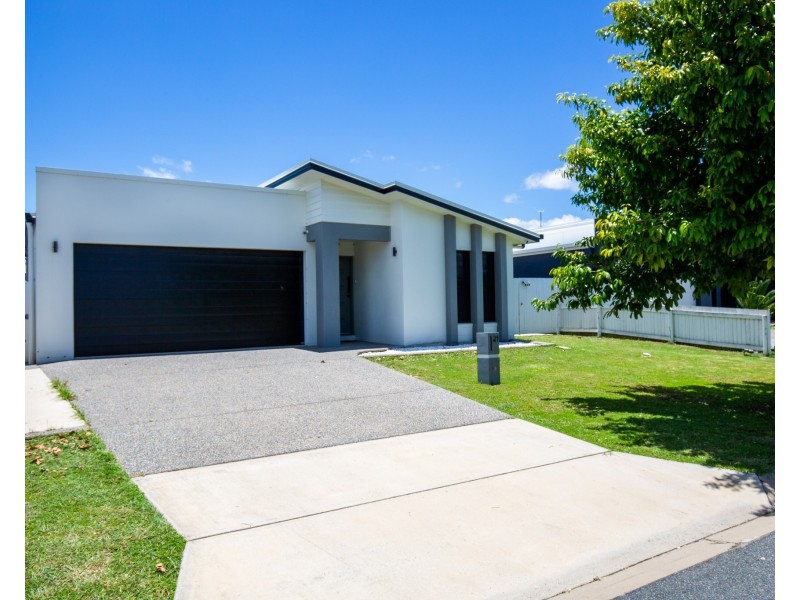 21 Beachwood Circuit, Bakers Creek QLD 4740