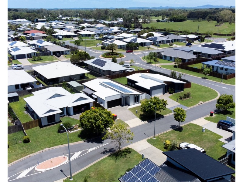 21 Beachwood Circuit, Bakers Creek QLD 4740