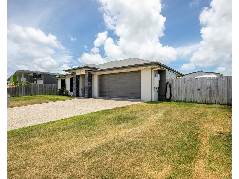 7 Monterrico Circuit, Beaconsfield QLD 4740