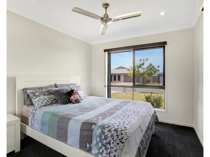 7 Monterrico Circuit, Beaconsfield QLD 4740
