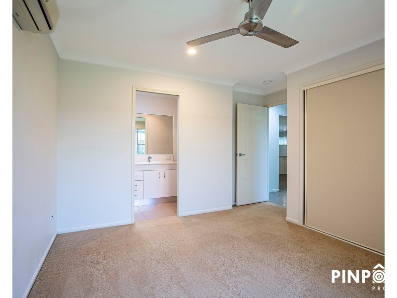 2/28 Coogee Terrace, Blacks Beach QLD 4740