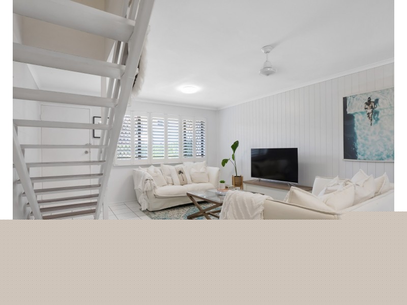3/1 Cumberland Avenue, Slade Point QLD 4740