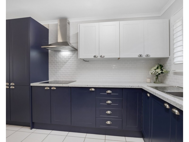 3/1 Cumberland Avenue, Slade Point QLD 4740