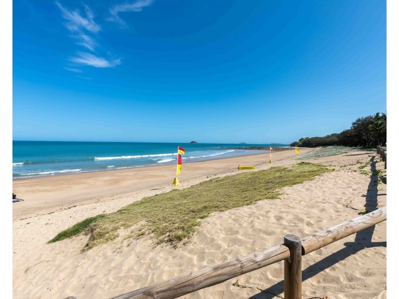 3/1 Cumberland Avenue, Slade Point QLD 4740