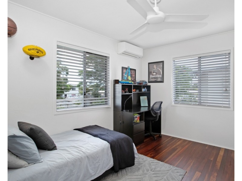 22 Warland Street, South Mackay QLD 4740