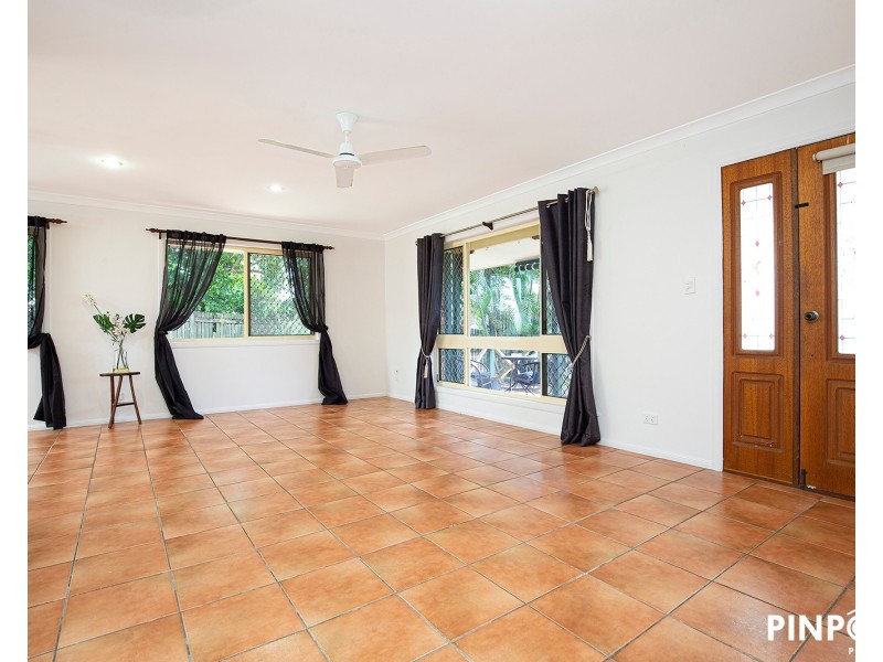 62 Mansfield Drive, Beaconsfield QLD 4740
