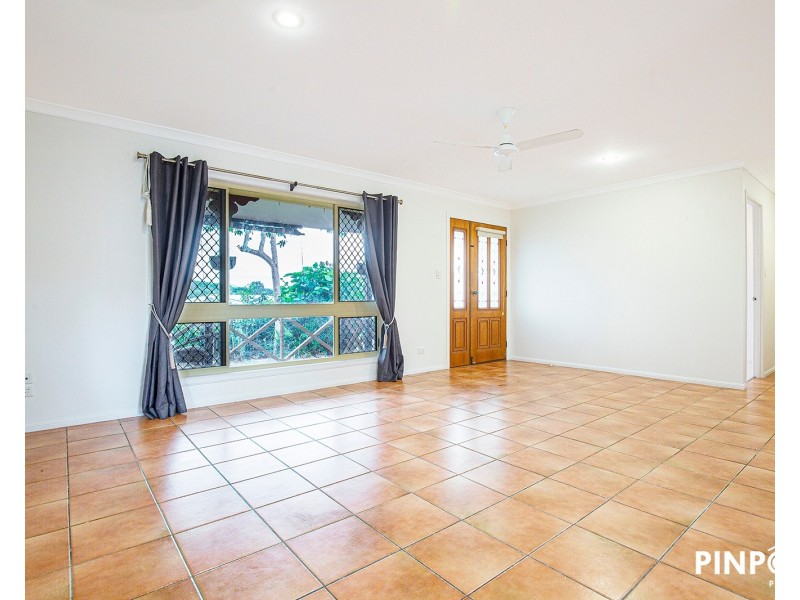 62 Mansfield Drive, Beaconsfield QLD 4740