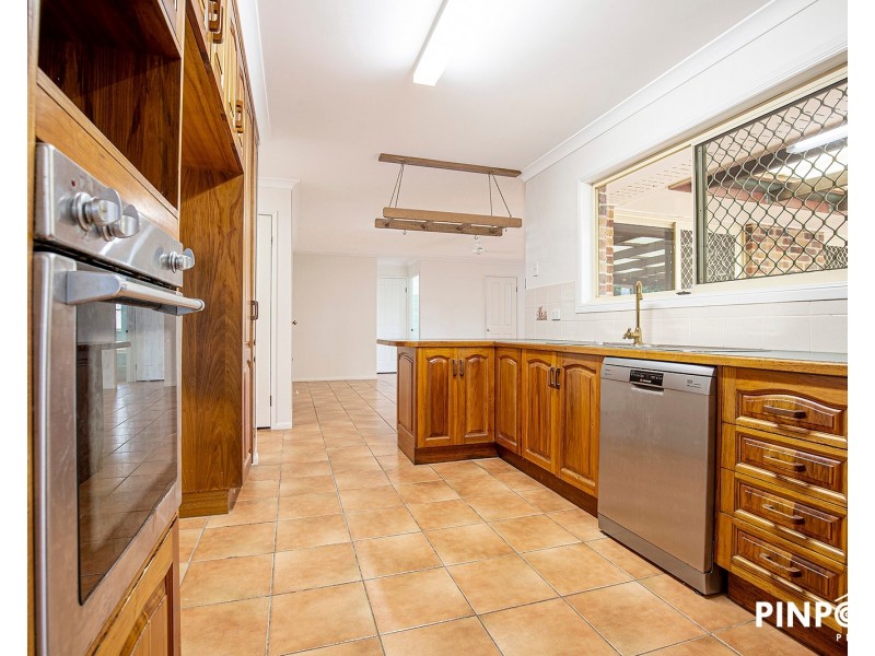 62 Mansfield Drive, Beaconsfield QLD 4740