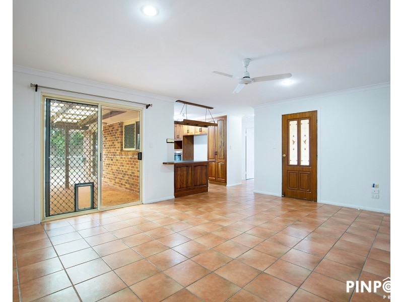 62 Mansfield Drive, Beaconsfield QLD 4740