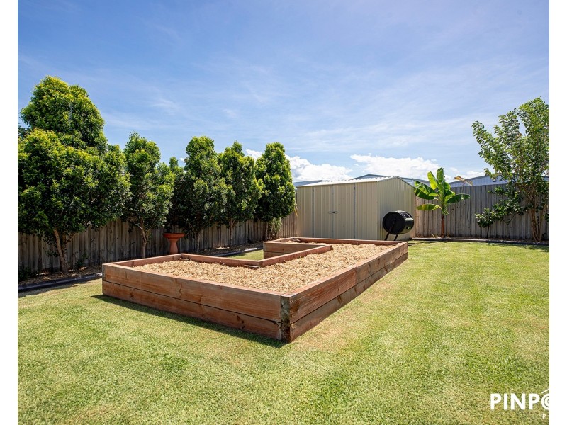 5 Shearwater Street, Shoal Point QLD 4750