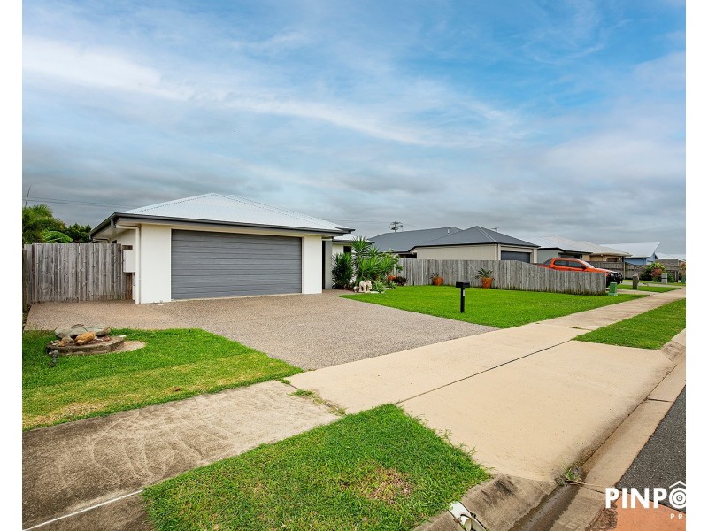 33 Bellavista Circuit, Beaconsfield QLD 4740