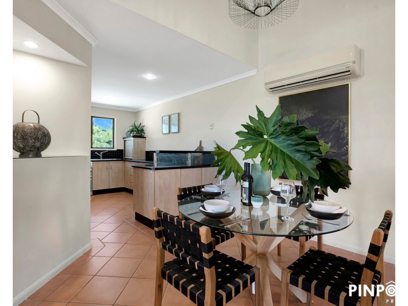 17 Woodlands Drive, Eimeo QLD 4740
