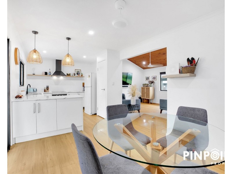 7 Monique Court, Andergrove QLD 4740