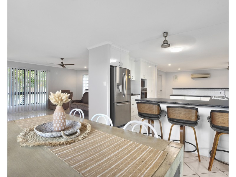 13 Victor Avenue, Glenella QLD 4740